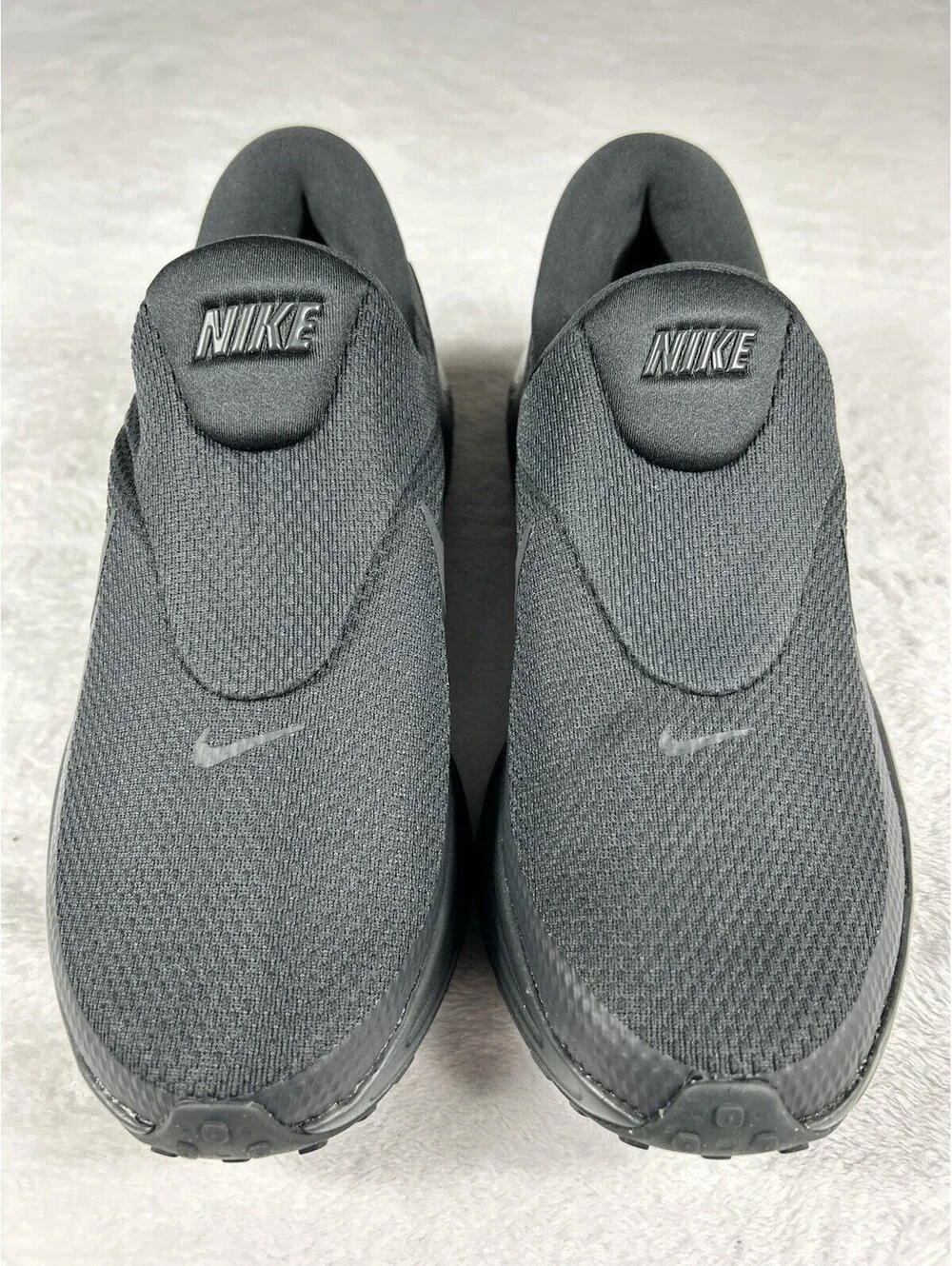 Nike Revolution 8 EasyOn Running Shoes Men’s Size 10 New Athletic Sneakers